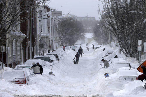 积雪致道路封堵严重