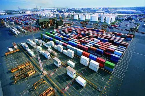 盐田港“瓶颈”，可能影响圣诞节货物运输